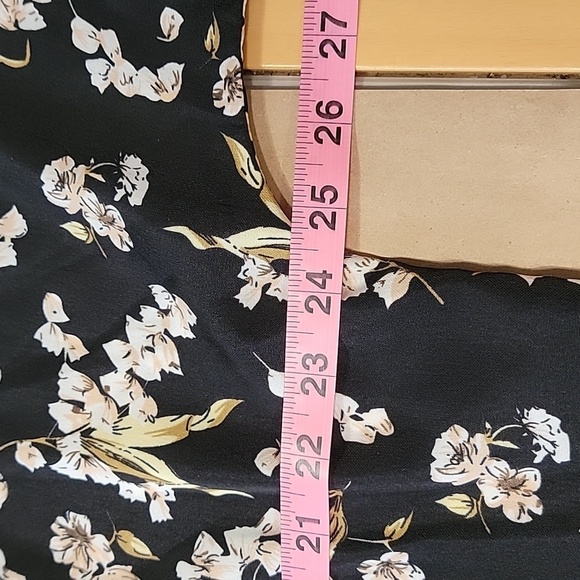 Liquorish Size 10/38 Black with Cream & Tan Floral Pattern Midi Dress, NEW w/Tag - Picture 8 of 12